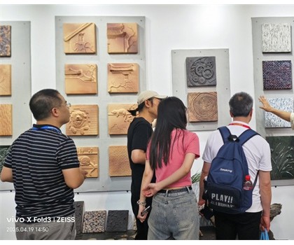 第42屆佛山陶博會(huì)期間，陳工陶純手工陶藝磚新品驚艷亮相